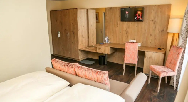 Семейный номер Standard Akzent Hotel Restaurant Hirsch