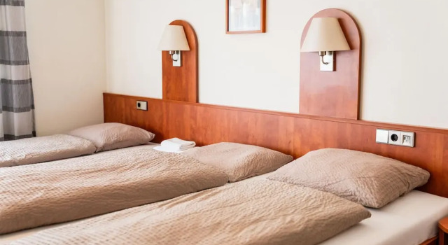 Трёхместный номер Standard с балконом Landhotel Georgshof