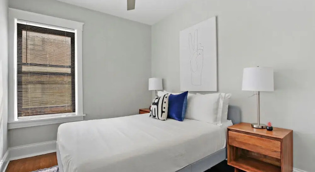 Stylish 2BR Apt - Sunnyside 05-2F