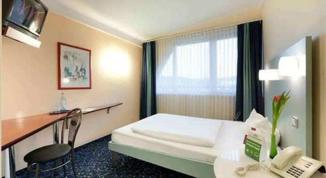 Mercure Hotel Bensheim, Reserva ahora Hotel Hoteles en Bergstraße con piscina, Piscina