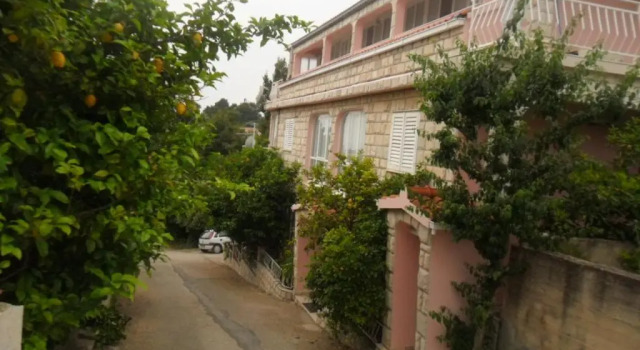 Danko Apartments, Prenota Appartamento Hotel a Croatian Islands con parcheggio, Parcheggio