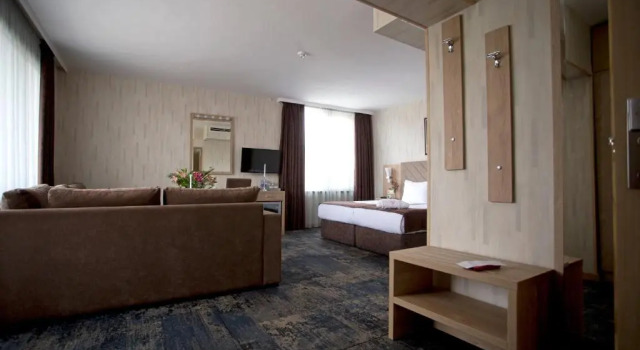 Полулюкс Deluxe Spa Hotel Spartak