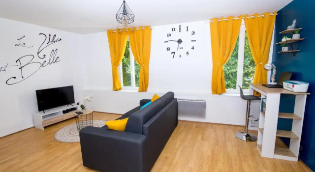 Coeur de ville I 50m² I Netflix I Lit Queen size, Boek Hotel Hotels in Yonne met parkeren, Parkeren