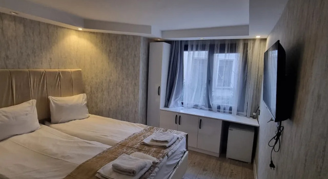 Diamond Pruva Hotel