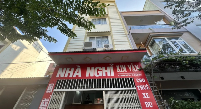 OYO 1220 Nha Nghi Kim Van, Prenota Hotel Hotel a Da Nang con parcheggio, Parcheggio