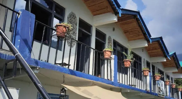 Falcon Homestay, Rezervovat Hotel Uttarkāshi Uttarakhand