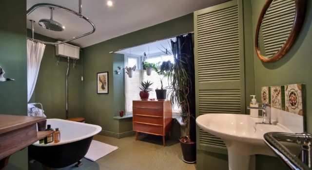 Коттедж The Green House Guest House