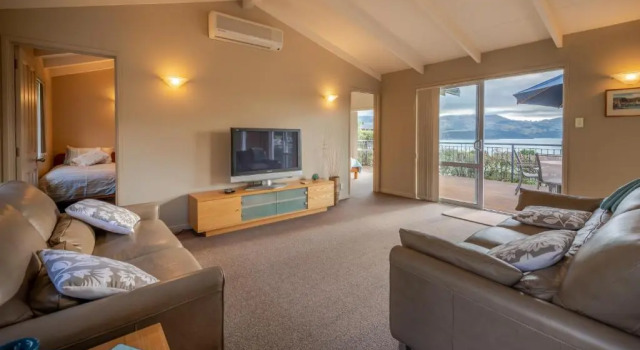 Scenic on Selwyn - Akaroa Holiday Home