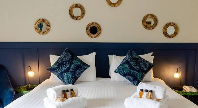 Люкс The Bell Inn Hotel