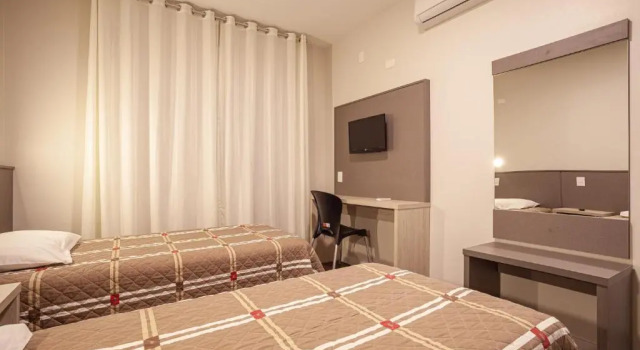 Номер Luxury A Furninha Hotel