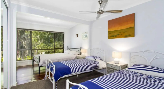 Cabarita Beach Bliss - Holiday Home On The Lake, Buchen Sie Ferienhaus Cabarita Beach 