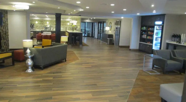 Holiday Inn Express Joliet-plainfield I-55 North, Varaa Hotelli Joliet 