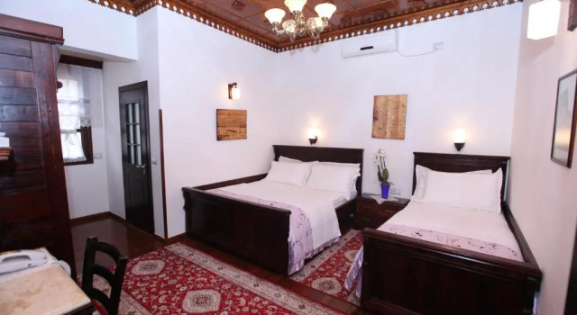 Номер Comfort Hotel Antipatrea