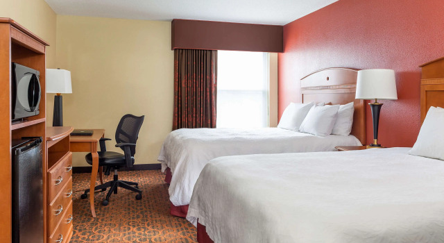 Hampton Inn Minneapolis-Burnsville, Varaa Hotelli Hotellit Minnesota pysäköinnillä, Pysäköinti