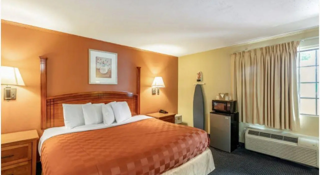 Двухместный номер Standard Red Carpet Inn - Stamford