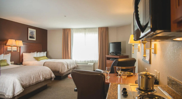 Четырёхместный люкс Candlewood Suites Loveland by IHG