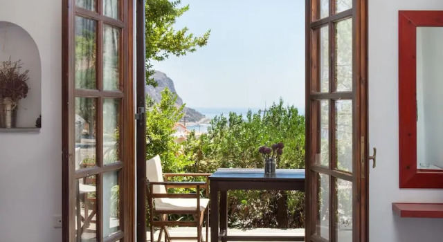 Бунгало Monemvasia Village