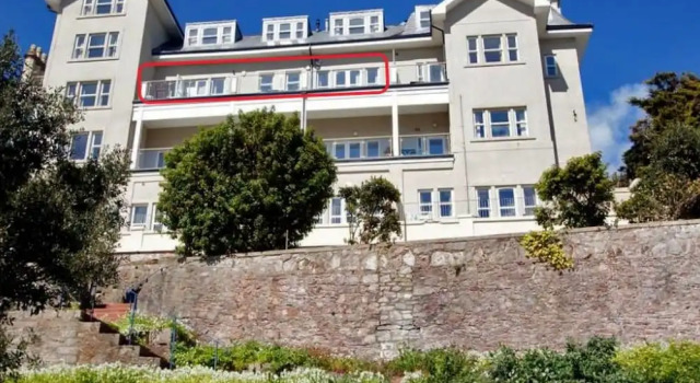 Beautiful Apartment in Torquay With Sea View, Забронировать Апартаменты/квартира Апартаменты Торки, рядом с Художественно-исторический музей Торр-Эбби, Апартаменты/квартира