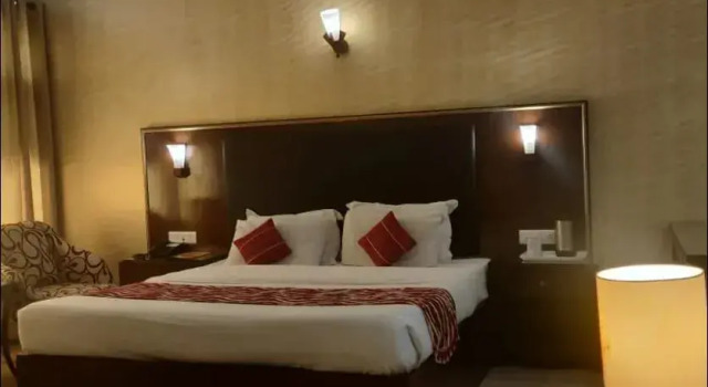 Hotel Hot Spring, Buchen Sie Hotel Hotels & Unterkünfte in Scafati, Hotel