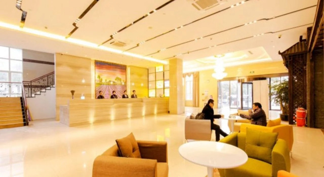 Lavande Hotel Shanghai Hongqiao NECC, Varaa Hotelli Songjiang Shanghai