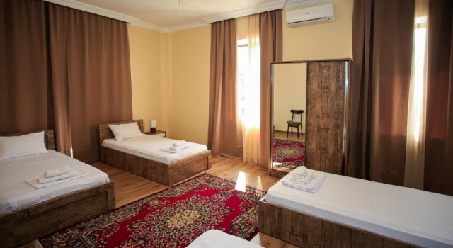 Четырёхместный номер Standard Bucha`s Guest House & Wine Cellar