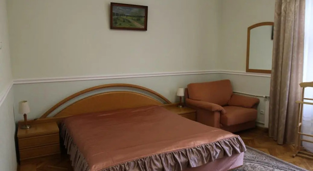 Полулюкс Дом Лесника