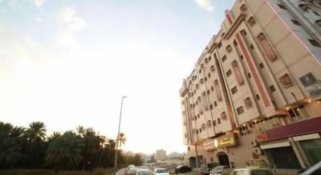 Reef Qubaa Hotel by OYO Rooms, Забронировать Отель Медина Эль-Мадина, рядом с Мечеть Куба