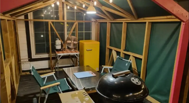Номер Standard c 1 комнатой с балконом Gapyeong Dongban84 Glamping&Pool villa