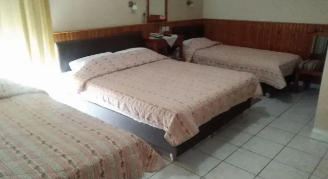 Guesthouse Pyrassos, Book Hotel Nea Anchialos Thessalia
