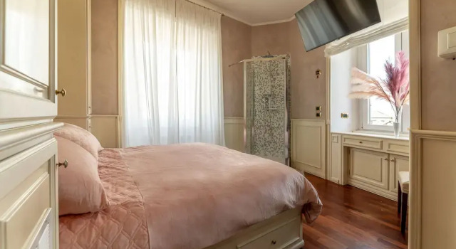 Downtown Luxury B&B - Termini Train Station, Забронировать Отель «постель и завтрак» Отели Рима 3 звезды, рядом с Станция метро Manzoni, 3*