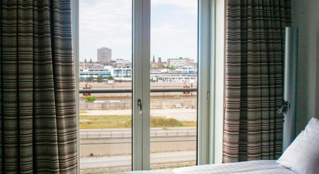 Одноместный номер Standard Copenhagen Island Hotel