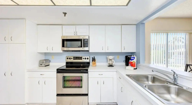 Коттедж Gulf Breeze Ami-2bd-2ba-condo-private Beach Access-heater Pool-water Views From Every Window