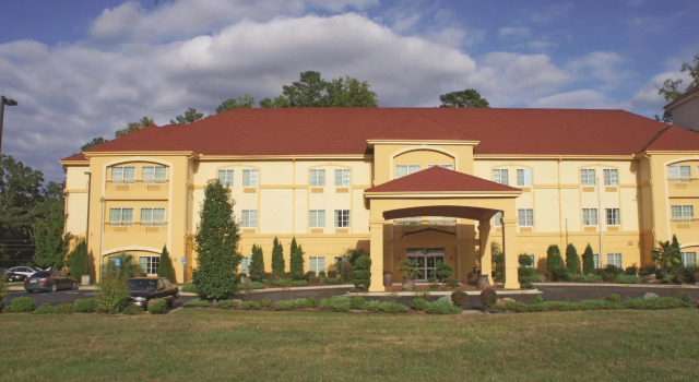 Номер Standard La Quinta Inn & Suites by Wyndham Fultondale Birmingham N