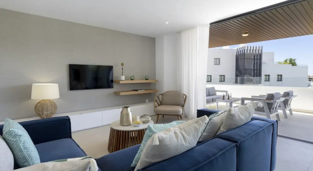 Exclusive 3-bedroom Apartment in Higueron