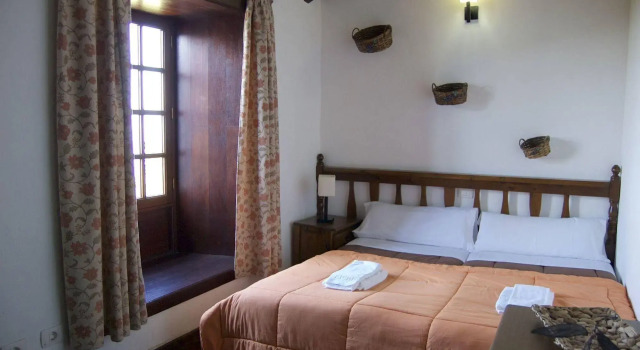 Hotel Rural Finca La Hacienda, Rezerwuj Hotel La Tierra del Trigo Hiszpania