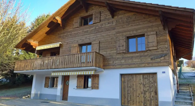 Chalet Clairval Val-de-charmey, Забронировать Шале Коттеджи Фрибург, Коттедж