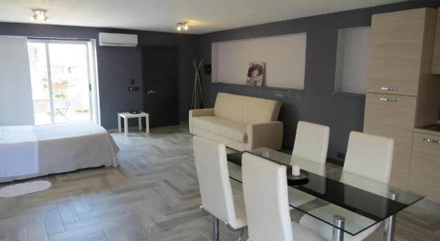 Sicily Etna House, Book Hotel Hotels in Sicily with Parking, Parking