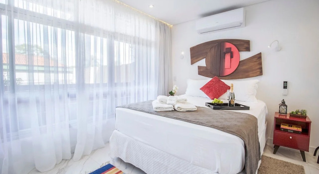 Loft moderno com AC na Praça Pôr do Sol