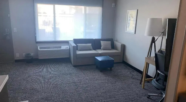 Двухместный люкс c 1 комнатой Country Inn & Suites by Radisson, Vallejo Napa Valley, CA