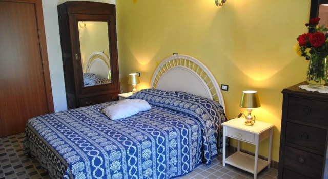 Meridiana Holiday House With Shared Swimming Pool, Rezervovat Hotel Hotely v Lazio s parkováním, Parkování