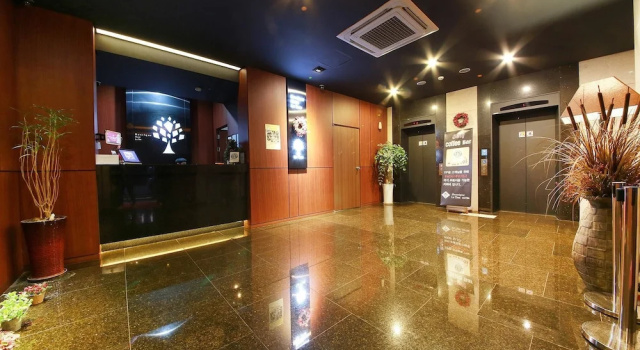 Uijeongbu Latree Hotel, Забронировать Отель Стадион Uijeongbu Кёнгидо