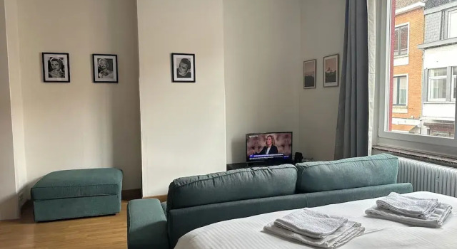 Charming Uccle Apartment With City Views, Prenota Appartamento Uccle Bruxelles