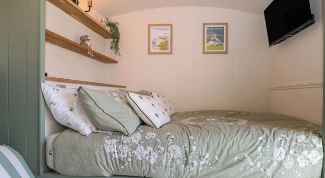 Salthaven Shepherds Hut, Забронировать Дом для отпуска Виллы Исторического графства Суссекса, Вилла