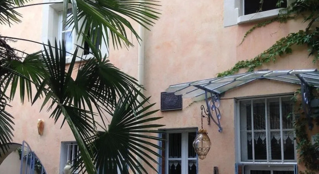 Cote Sud, Réserver Hôtel Troo 