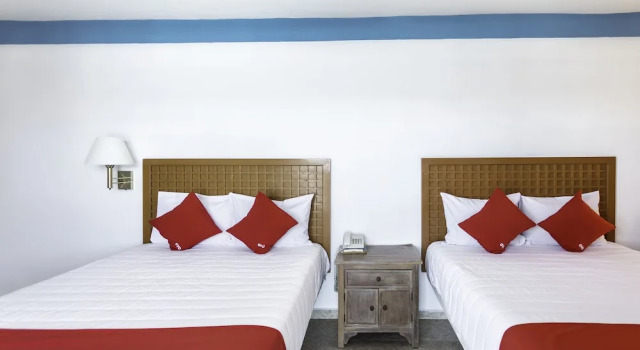 Четырёхместный номер Standard Hotel Gandhi
