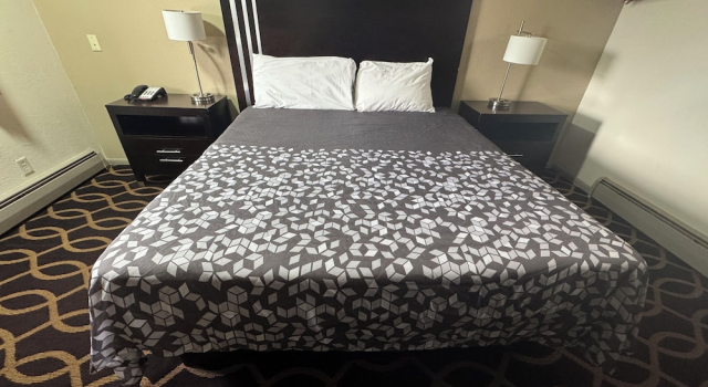 Номер Deluxe Euclid Motel