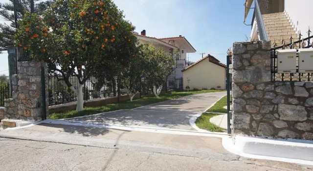 Eleni's Holiday Home, Prenota Hotel Kalamata Messinia