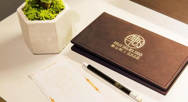 Трёхместный номер Superior Cosmos Hotel Huashan Town