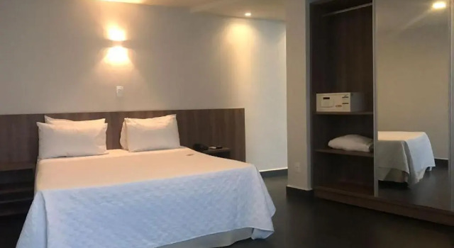 Люкс Bessa Beach Hotel