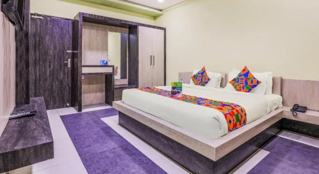 Collection O 9204 Hotel Anant Palace, Забронировать Отель Отели штата Раджастхана 3 звезды, 3*